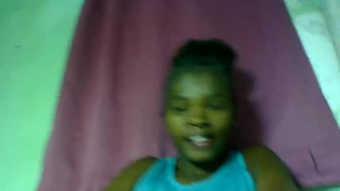 Snapshot of aadienne chatting on June 2026 08:33:01 PM aadienne online show from June 2026 08:33:01 PM