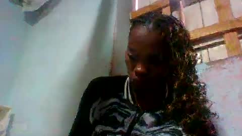 Snapshot of aadienne chatting on June 2026 10:31:02 AM aadienne online show from June 2026 10:31:02 AM