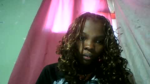 Snapshot of aadienne chatting on June 2026 06:14:01 AM aadienne online show from June 2026 06:14:01 AM
