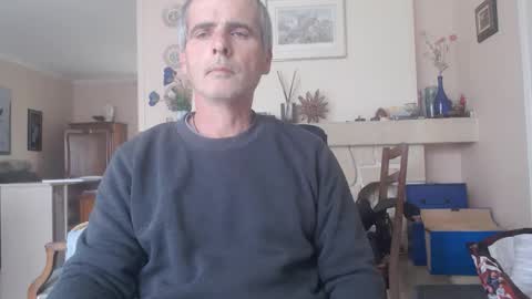 Aalex1717 online show from September 2025 12:52:02 PM