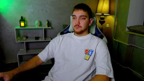 Snapshot of aalexxxxxx chatting on December 2024 10:14:01 AM Alex online show from December 2024 10:14:01 AM