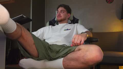 Snapshot of aalexxxxxx chatting on October 2025 07:51:01 AM Alex online show from October 2025 07:51:01 AM