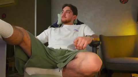 Snapshot of aalexxxxxx chatting on October 2025 07:38:02 AM Alex online show from October 2025 07:38:02 AM