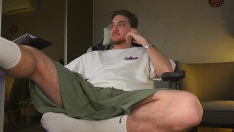 Snapshot of aalexxxxxx chatting on November 2025 07:52:01 AM Alex online show from November 2025 07:52:01 AM