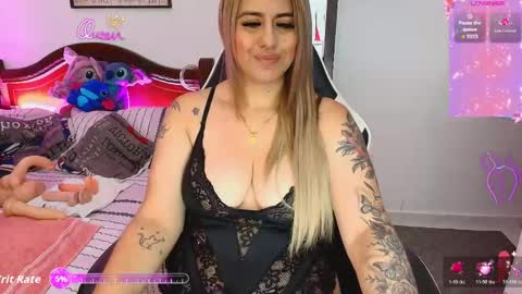 Snapshot of aamanda_queen chatting on May 2026 12:22:02 PM aamanda online show from May 2026 12:22:02 PM
