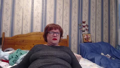 NINA online show from April 2026 07:40:01 PM