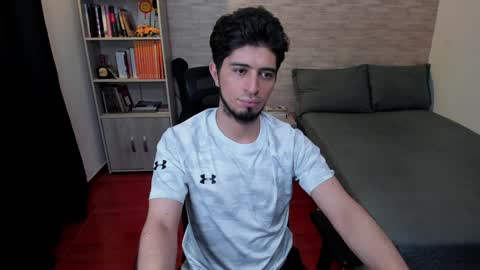 Aaron online show from January 2025 12:05:02 AM