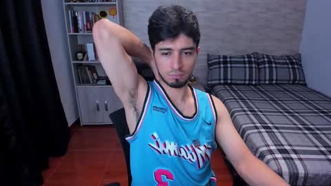 Aaron online show from September 2025 05:38:01 PM