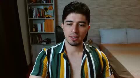 Aaron online show from July 2026 06:38:02 PM