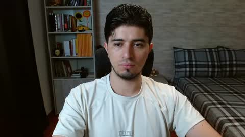 Aaron online show from July 2026 07:12:02 PM