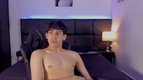 Aron online show from September 2025 06:57:01 PM