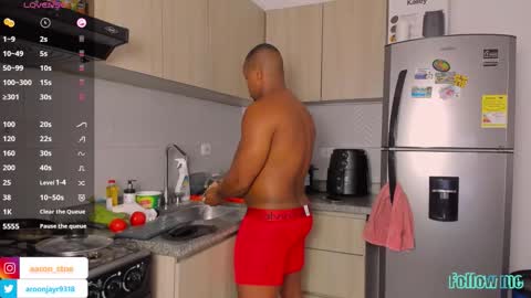 Aaron online show from February 2026 04:18:01 PM