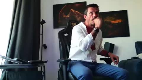 Aaron online show from July 2026 04:09:01 PM