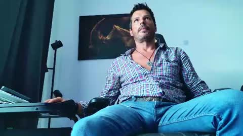 Aaron online show from July 2026 08:18:01 AM