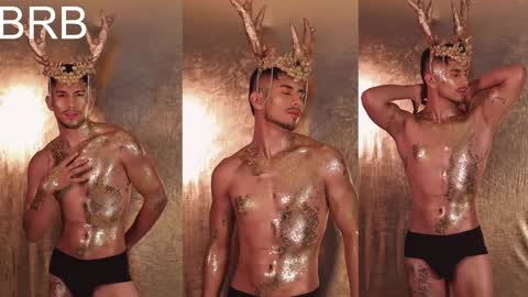 AARON  online show from January 2025 01:35:01 PM