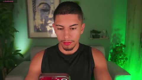 AARON  online show from February 2025 10:26:01 AM