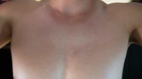 AARON  online show from November 2025 01:30:01 AM