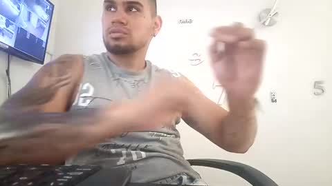 ig aaron hunter123 online show from January 2025 05:37:01 PM