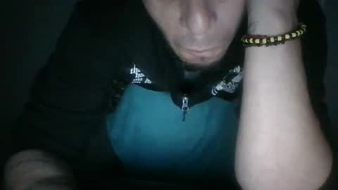 aaronm7907 online show from September 2025 02:06:01 AM