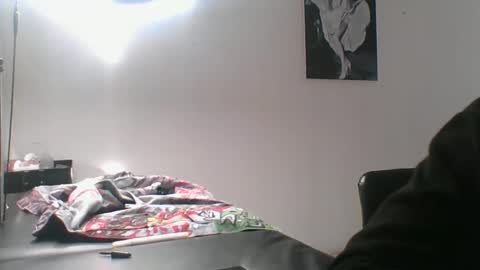 aaronm7907 online show from February 2026 02:59:02 PM