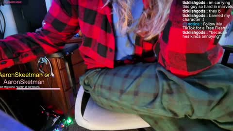 Snapshot of aaronskeetman chatting on January 2025 03:13:02 PM Aaron Skeetman online show from January 2025 03:13:02 PM