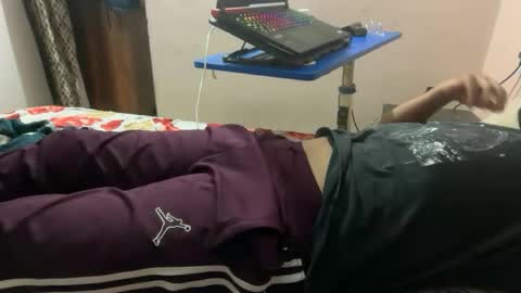 aaryan_sexoo online show from September 2025 06:07:01 PM