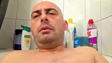 Snapshot of abas1986 chatting on December 2025 10:08:02 AM abas1986 online show from December 2025 10:08:02 AM