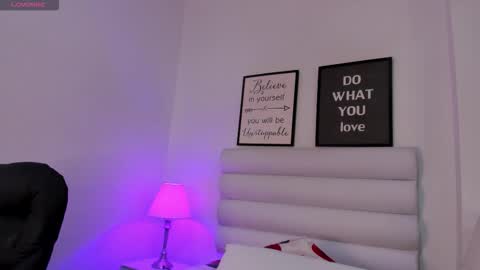 Snapshot of abbey_walker chatting on January 2026 11:15:02 AM abbey_walker online show from January 2026 11:15:02 AM