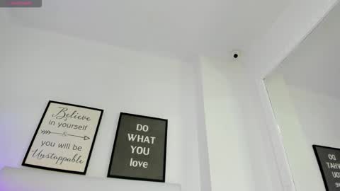 Snapshot of abbey_walker chatting on February 2026 11:04:02 AM abbey_walker online show from February 2026 11:04:02 AM