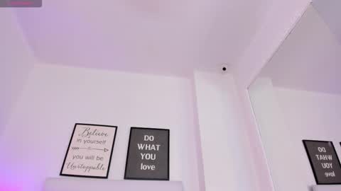 Snapshot of abbey_walker chatting on February 2026 10:40:01 AM abbey_walker online show from February 2026 10:40:01 AM