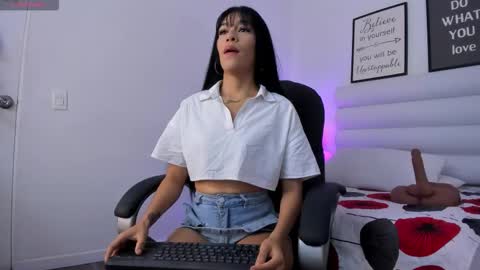 Snapshot of abbey_walker chatting on February 2026 12:34:02 PM abbey_walker online show from February 2026 12:34:02 PM