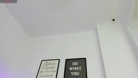 Snapshot of abbey_walker chatting on February 2026 11:06:02 AM abbey_walker online show from February 2026 11:06:02 AM