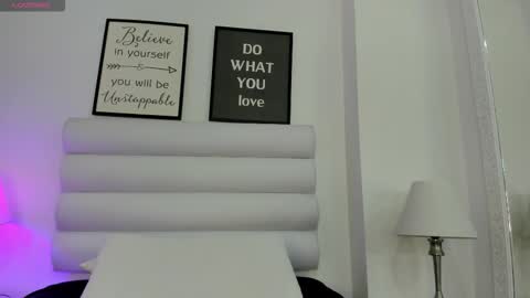 Snapshot of abbey_walker chatting on March 2026 11:03:01 AM abbey_walker online show from March 2026 11:03:01 AM