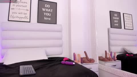 Snapshot of abbey_walker chatting on March 2026 11:16:02 AM abbey_walker online show from March 2026 11:16:02 AM