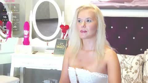 Abbey online show from July 2026 07:16:01 PM