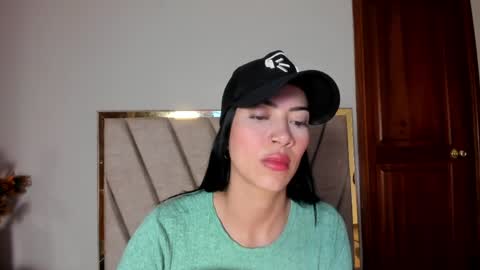Snapshot of abbiejoness_ chatting on May 2026 11:40:01 AM Abbie Joness online show from May 2026 11:40:01 AM