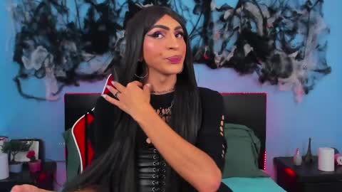 Abbigail Fuster  online show from December 2024 11:24:01 PM