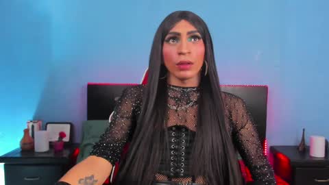 Abbigail Fuster  online show from January 2025 11:54:02 AM