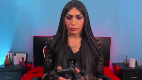 Abbigail Fuster  online show from January 2025 06:06:02 PM