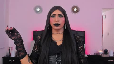 Abbigail Fuster  online show from February 2025 10:11:01 PM