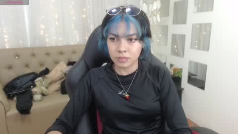 Snapshot of abbiross chatting on December 2024 07:28:01 PM Abbi online show from December 2024 07:28:01 PM