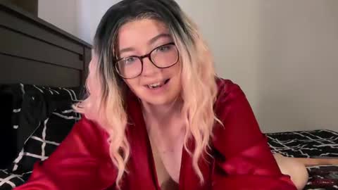 Abbi Willow online show from July 2026 03:14:02 PM