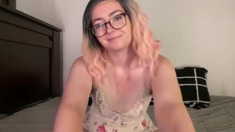 Abbi Willow online show from July 2026 03:11:02 PM