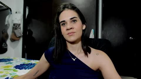 Snapshot of abby_connie chatting on April 2026 01:25:02 AM Abby Connie online show from April 2026 01:25:02 AM