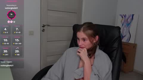 Snapshot of abby_laker chatting on December 2024 12:19:02 AM ABBY LAKER online show from December 2024 12:19:02 AM