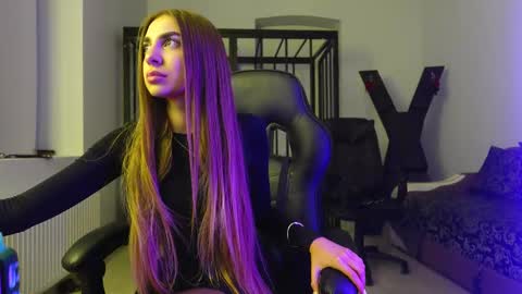 Snapshot of abby_laker chatting on September 2025 04:43:02 PM ABBY LAKER online show from September 2025 04:43:02 PM