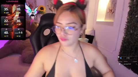 Snapshot of abby_mae_ chatting on October 2025 07:48:02 PM Abby online show from October 2025 07:48:02 PM