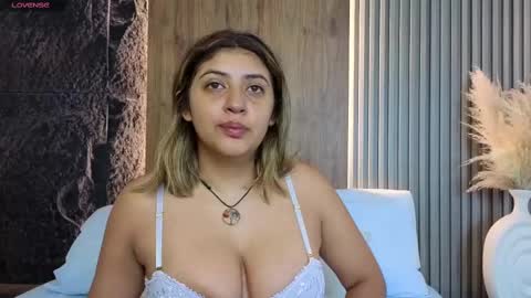 Abbygail online show from October 2025 12:22:02 PM