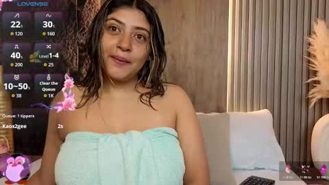 Abbygail online show from November 2025 12:41:02 PM
