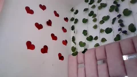 abby_moss_2 online show from June 2026 12:40:01 PM